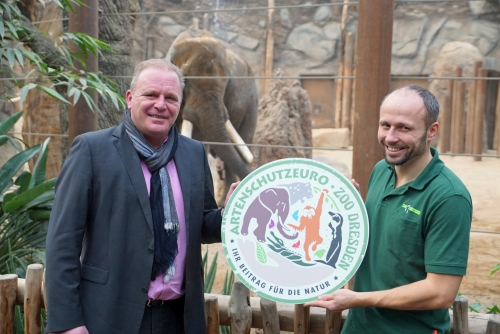 Zoo Dresden // von links nach rechts: Zoodirektor Karl-Heinz Ukena und zoologischer Assistent Thomas Brockmann